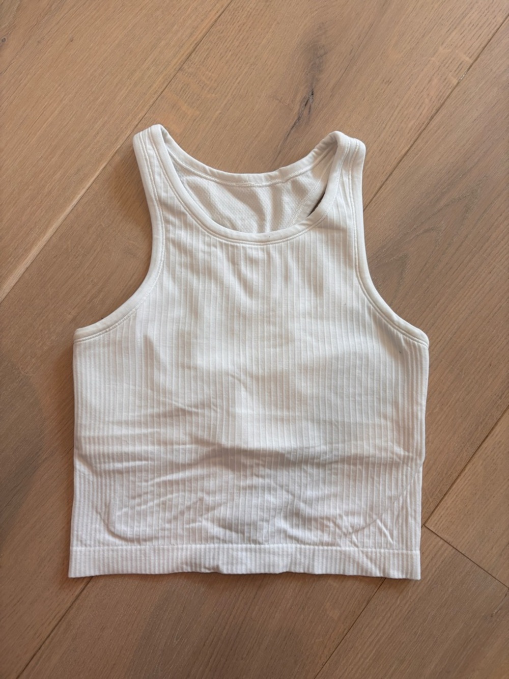 lululemon athletica White Ribbed Cropped Tank